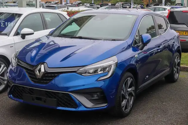 Renault Clio car rental Larnaca Cyprus — APP TEC CAR RENTALS LTD